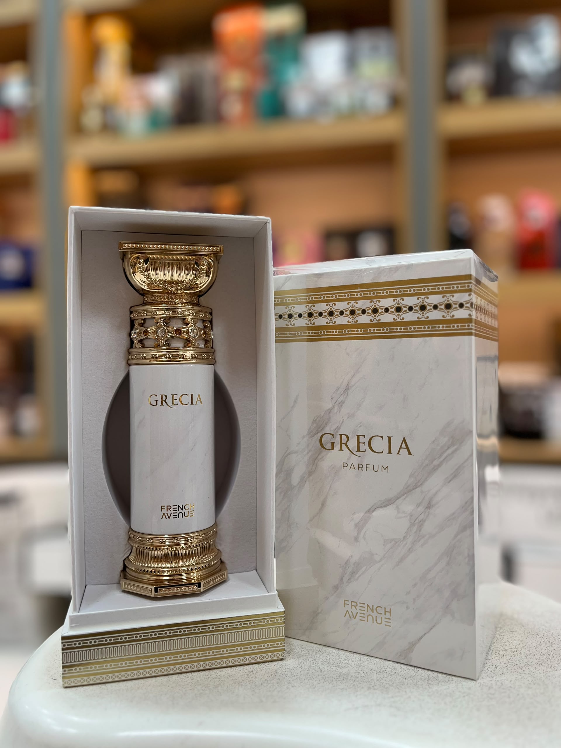 ادکلن فرنچ اونیو Grecia White